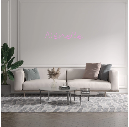 Custom text: Nénette